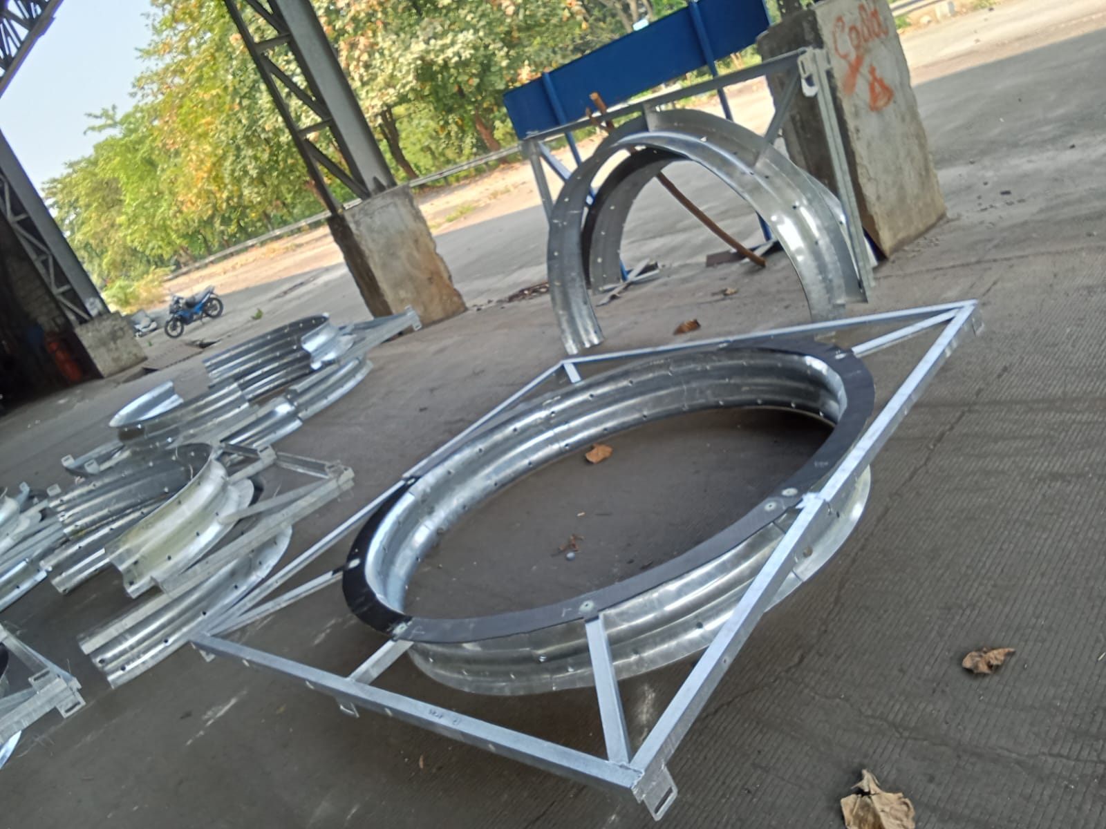 Frame Pintu Air Gorong-gorong Baja - Primari Inrahm Utama